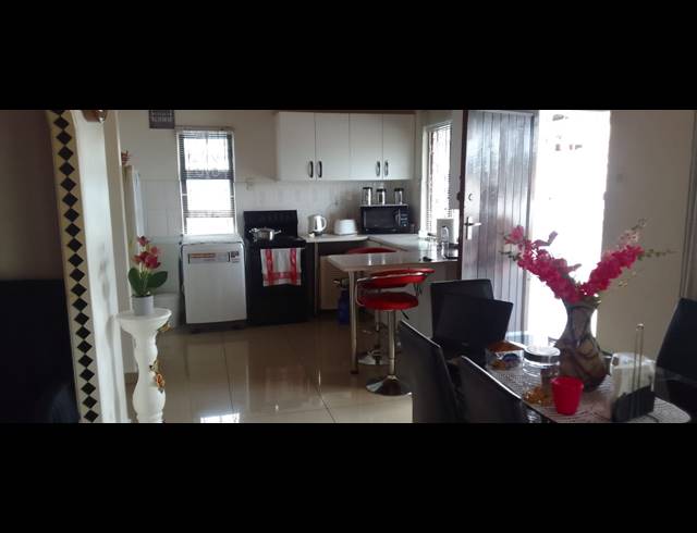 3 BEDROOM HOUSE FOR SALE IN BONELA